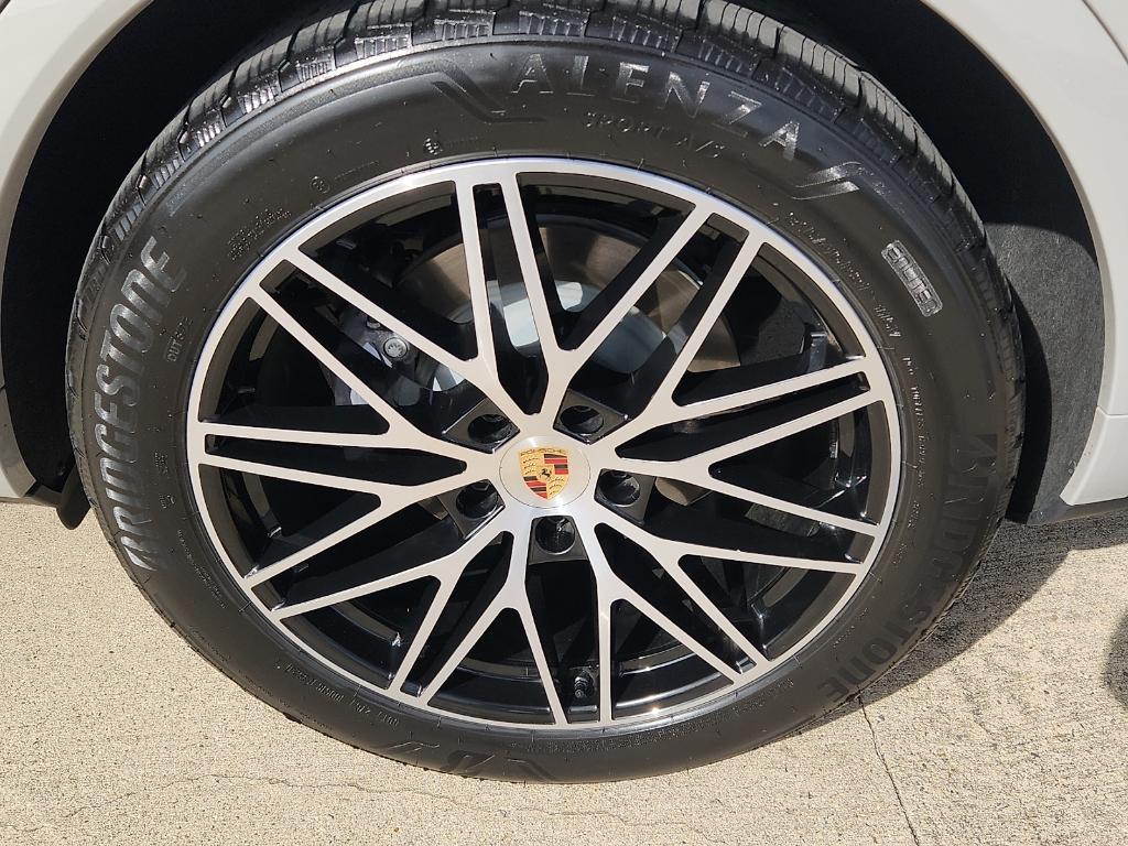 used 2025 Porsche Cayenne car, priced at $114,494
