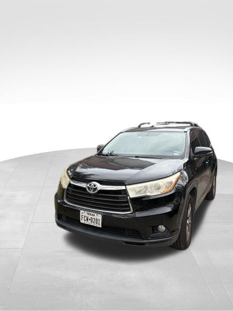 used 2015 Toyota Highlander car, priced at $16,822