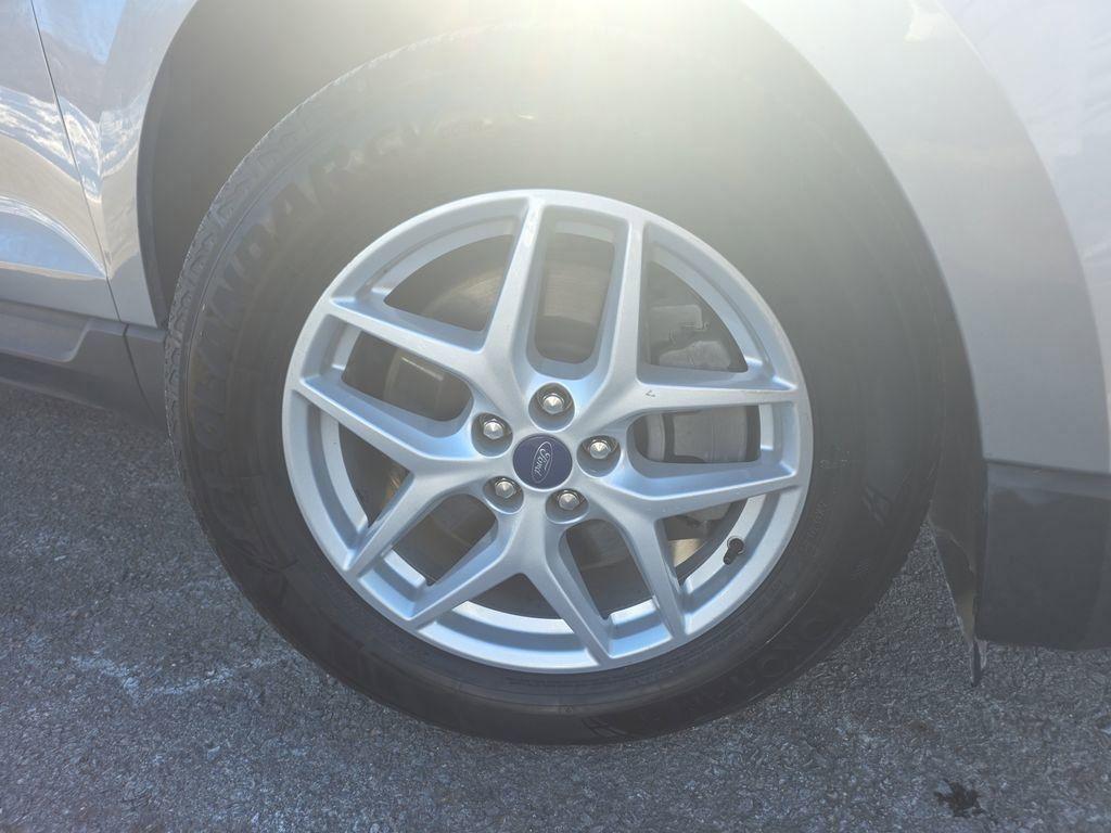 used 2021 Ford Edge car, priced at $18,850
