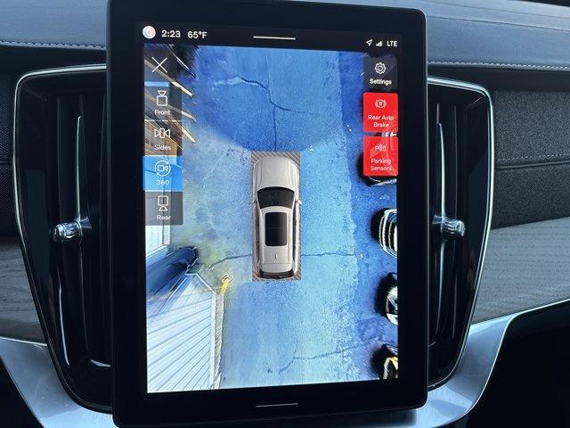 used 2025 Volvo XC90 car, priced at $52,189