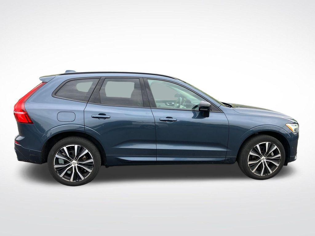 used 2024 Volvo XC60 car, priced at $35,549