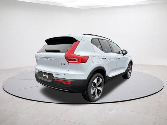 new 2026 Volvo XC40 car, priced at $48,900