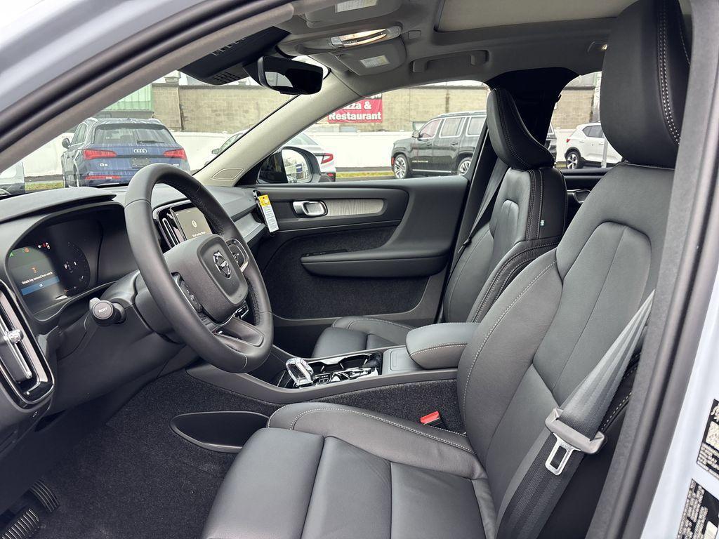 new 2026 Volvo XC40 car, priced at $51,948