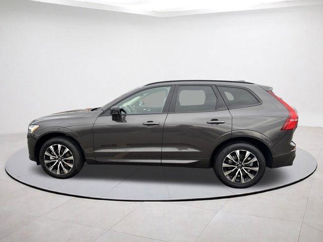 used 2025 Volvo XC60 car, priced at $35,500