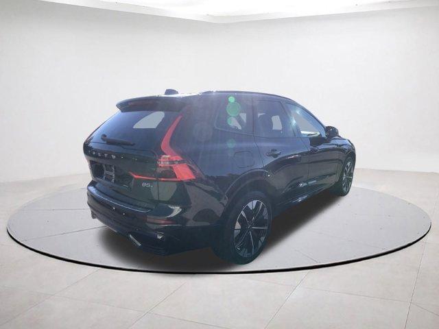 new 2026 Volvo XC60 car, priced at $57,985