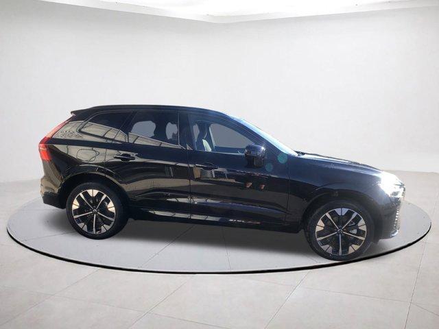new 2026 Volvo XC60 car, priced at $57,985