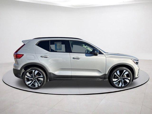 used 2025 Volvo XC40 car, priced at $33,900