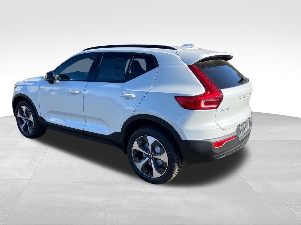 new 2026 Volvo XC40 car, priced at $52,058