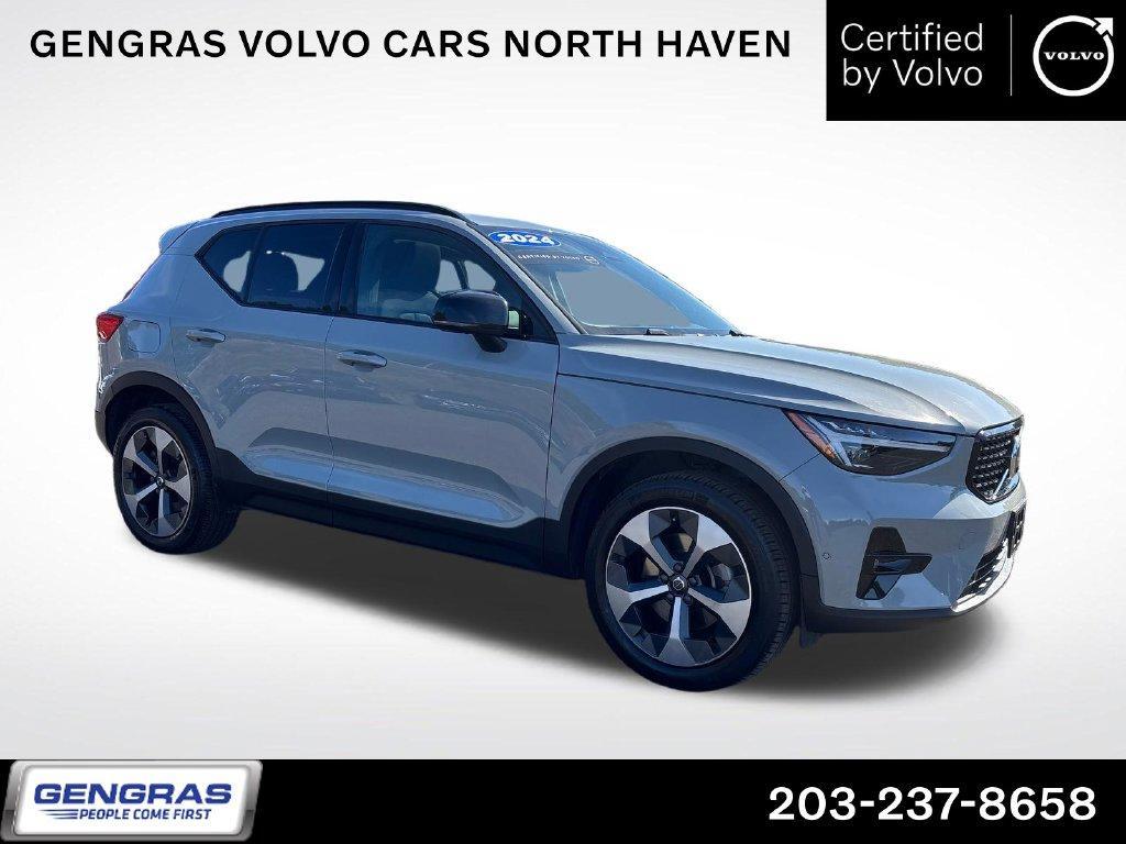 used 2024 Volvo XC40 car, priced at $30,326