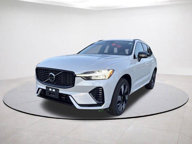 new 2025 Volvo XC60 Plug-In Hybrid car, priced at $57,900