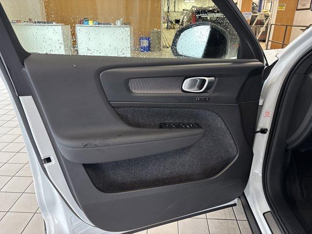 used 2025 Volvo XC40 car, priced at $34,200