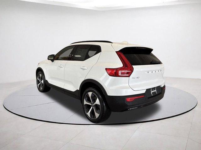 used 2025 Volvo XC40 car, priced at $34,200