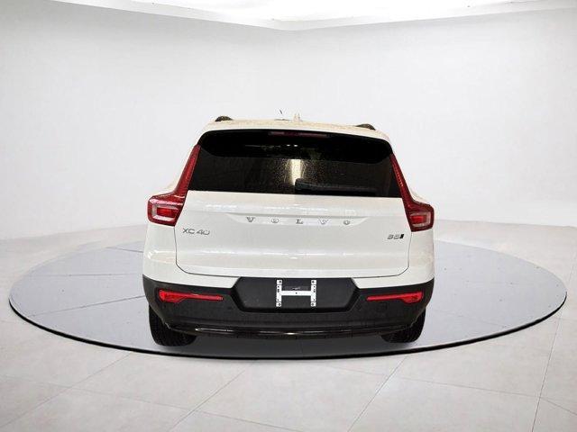 used 2025 Volvo XC40 car, priced at $34,200