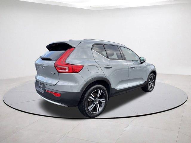 used 2025 Volvo XC40 car, priced at $31,508