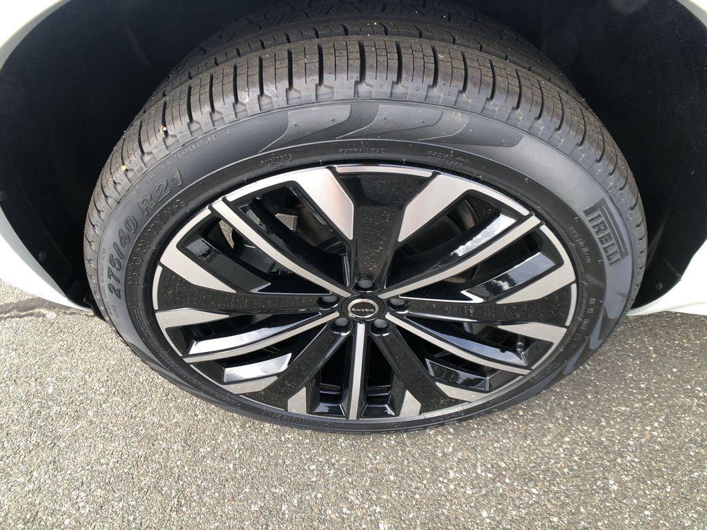 new 2026 Volvo XC90 car, priced at $66,825