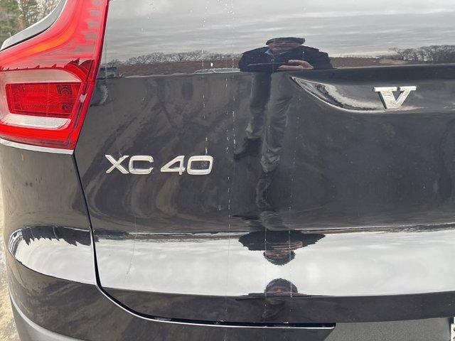 used 2025 Volvo XC40 car, priced at $31,900