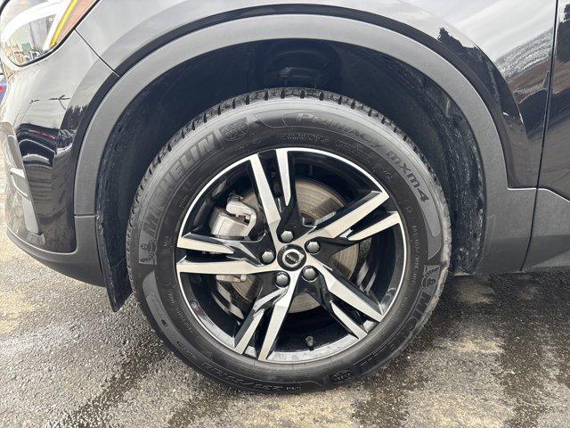 used 2025 Volvo XC40 car, priced at $31,900