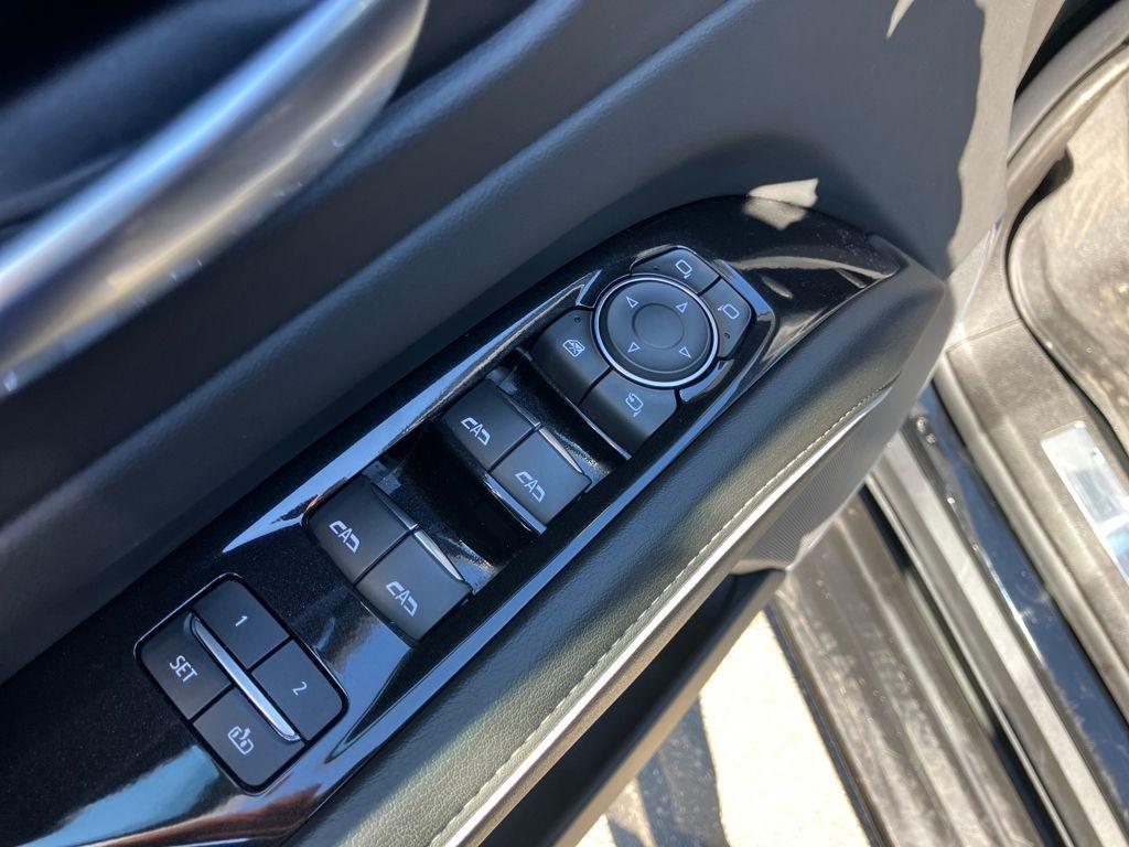 used 2021 Cadillac Escalade car, priced at $50,500