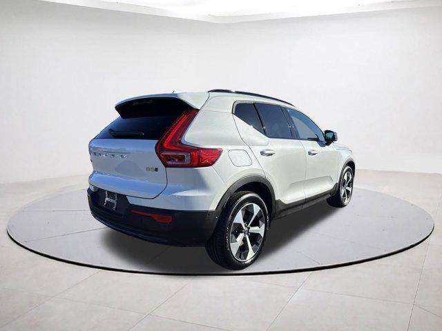used 2025 Volvo XC40 car, priced at $33,538