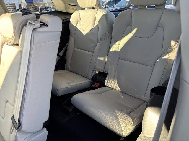 new 2026 Volvo XC90 car, priced at $69,901