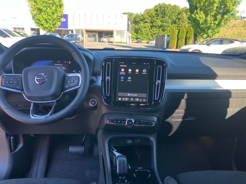 new 2026 Volvo XC40 car, priced at $56,083