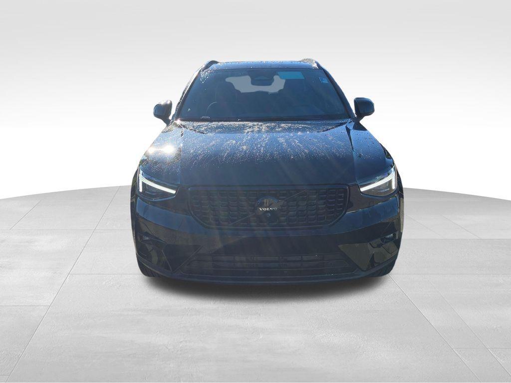 new 2026 Volvo XC40 car, priced at $56,083