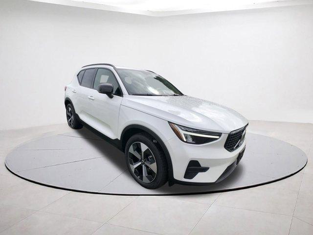 new 2026 Volvo XC40 car, priced at $46,900
