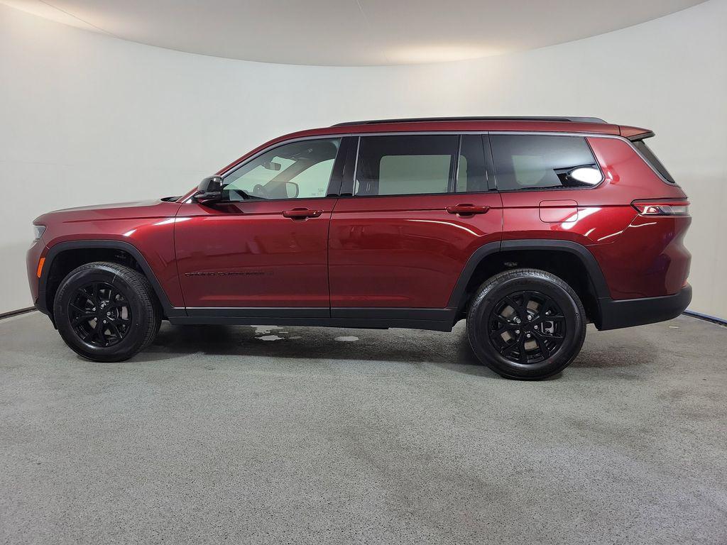 new 2026 Jeep Grand Cherokee L car, priced at $41,834