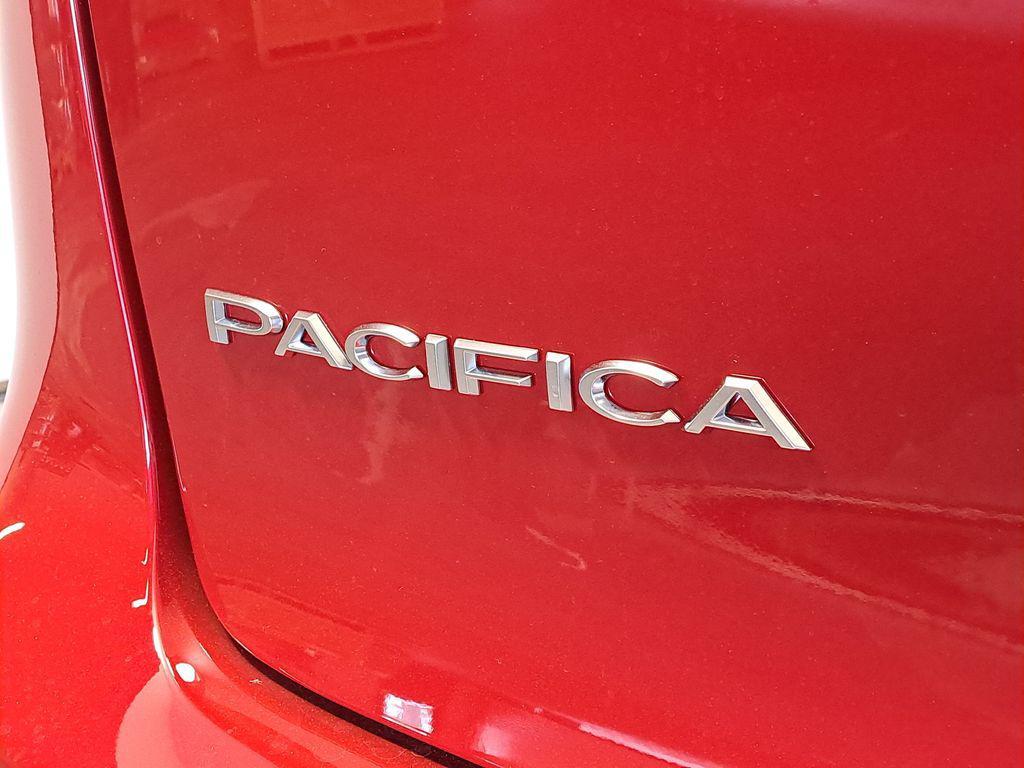 new 2026 Chrysler Pacifica car, priced at $52,095