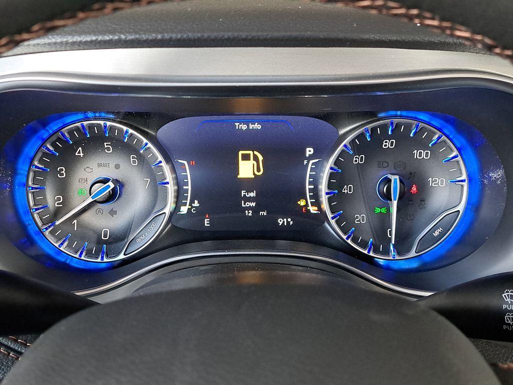 new 2026 Chrysler Pacifica car, priced at $52,095