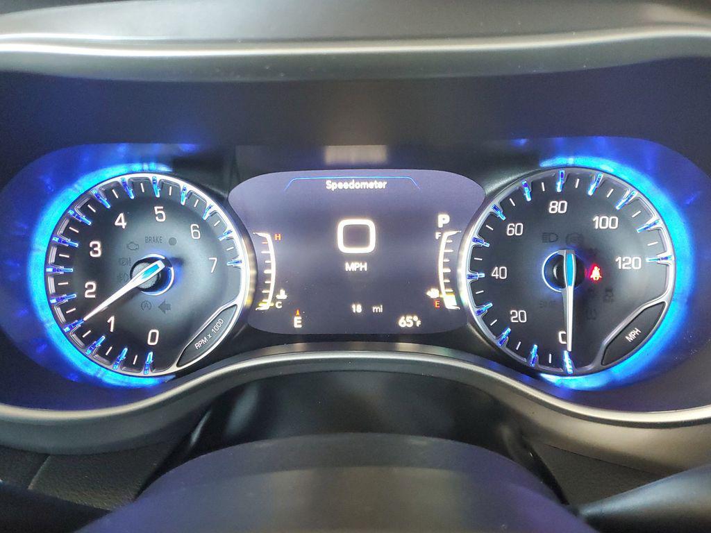 new 2026 Chrysler Pacifica car, priced at $39,371