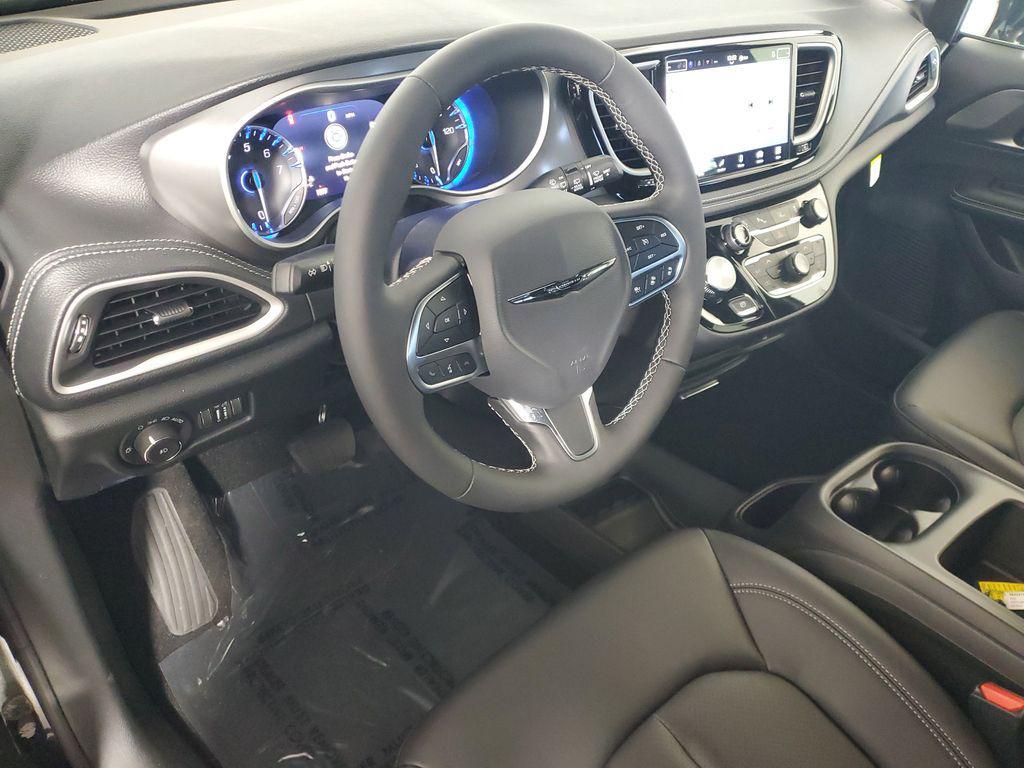 new 2026 Chrysler Pacifica car, priced at $39,371