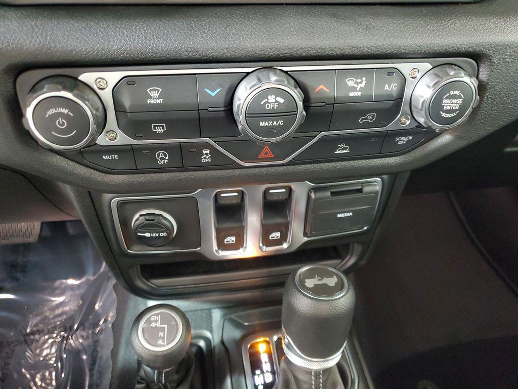 new 2026 Jeep Wrangler car, priced at $37,312