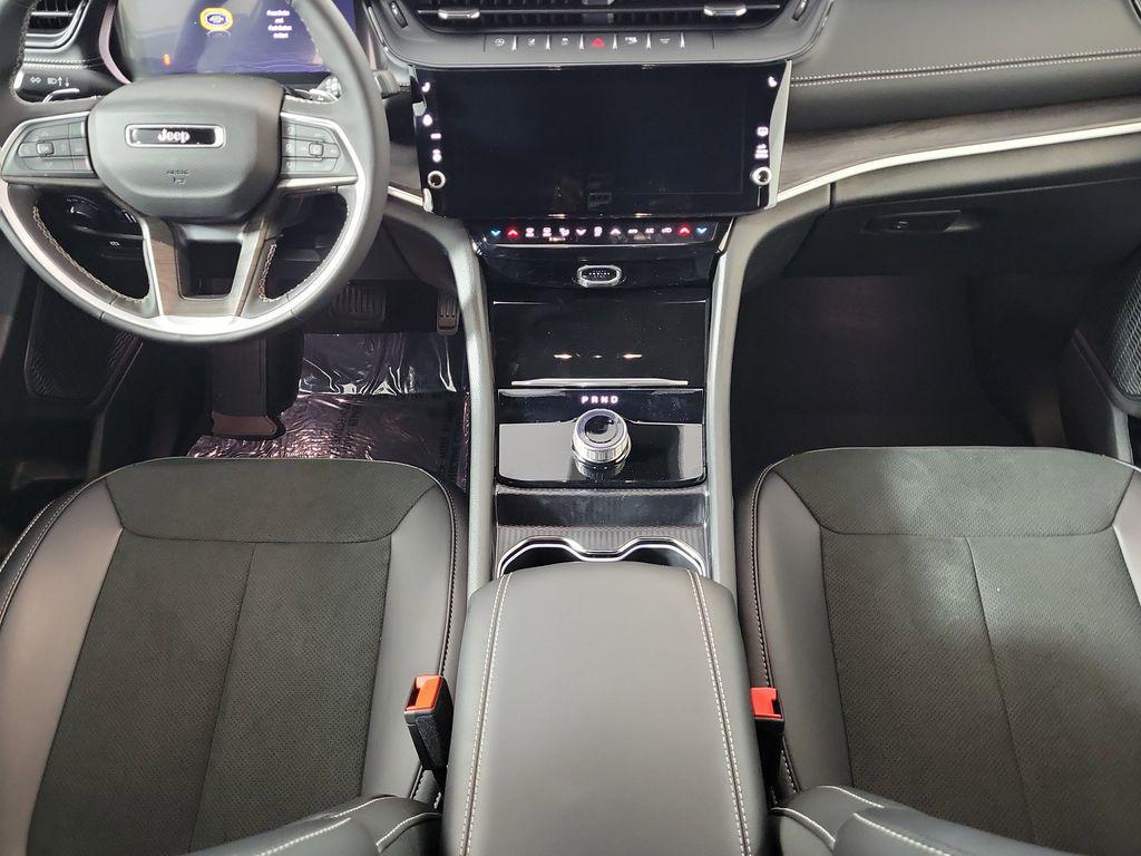 new 2026 Jeep Grand Cherokee L car, priced at $41,137