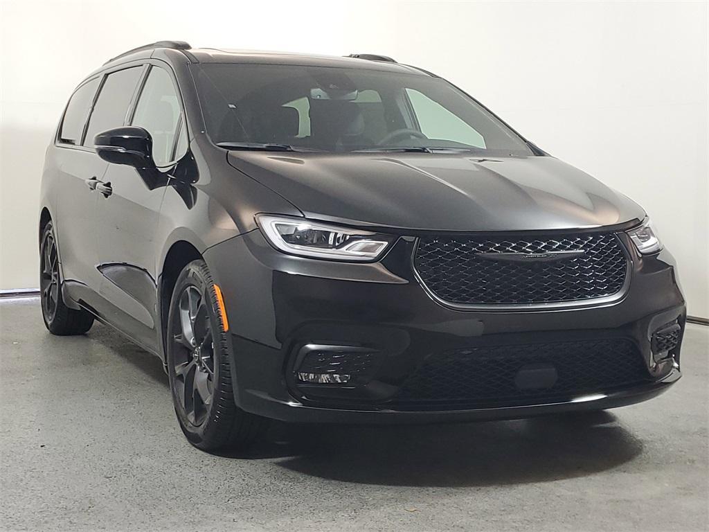 new 2026 Chrysler Pacifica car