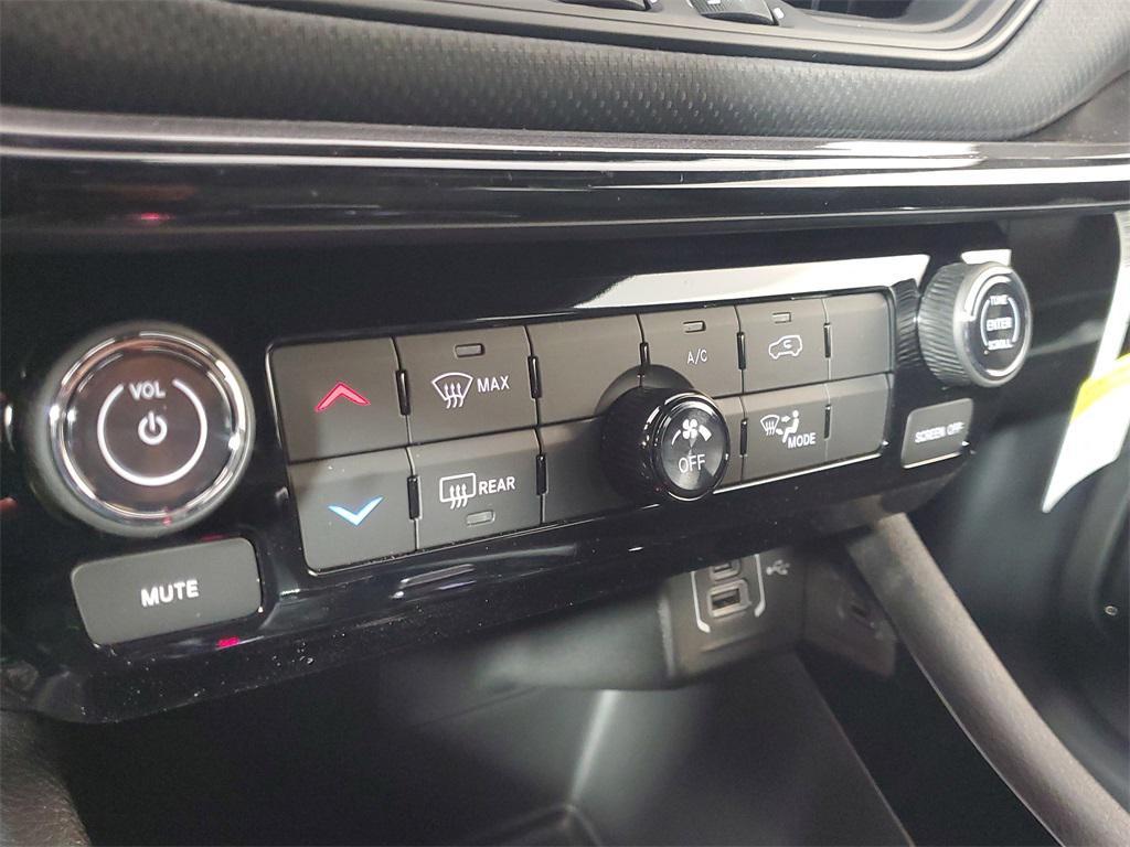 new 2026 Jeep Compass car, priced at $30,525