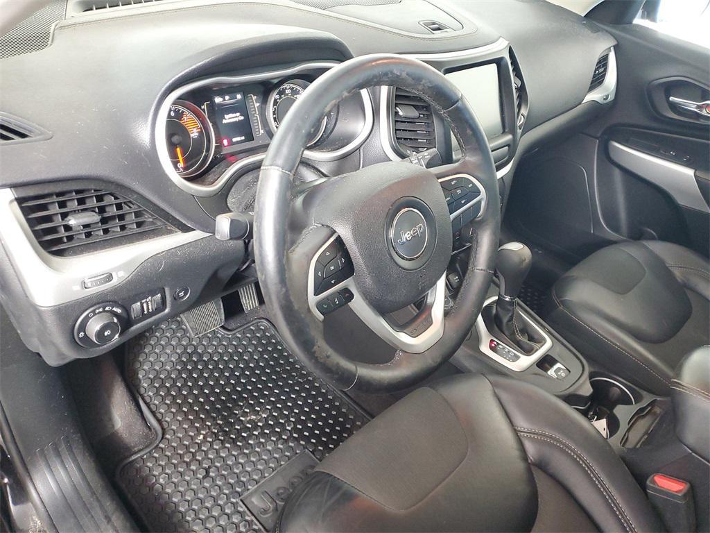 used 2018 Jeep Cherokee car, priced at $13,188