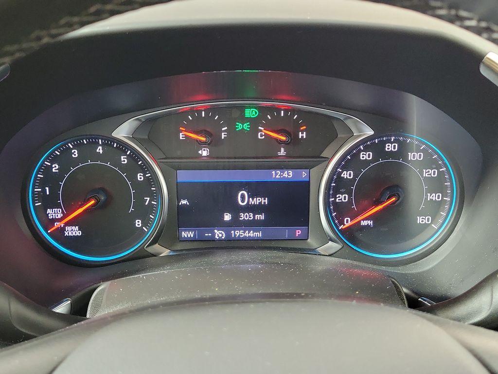 used 2024 Chevrolet Equinox car, priced at $28,864