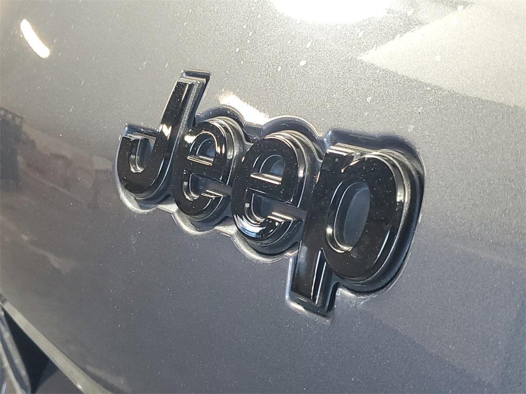 used 2025 Jeep Grand Cherokee L car, priced at $34,488