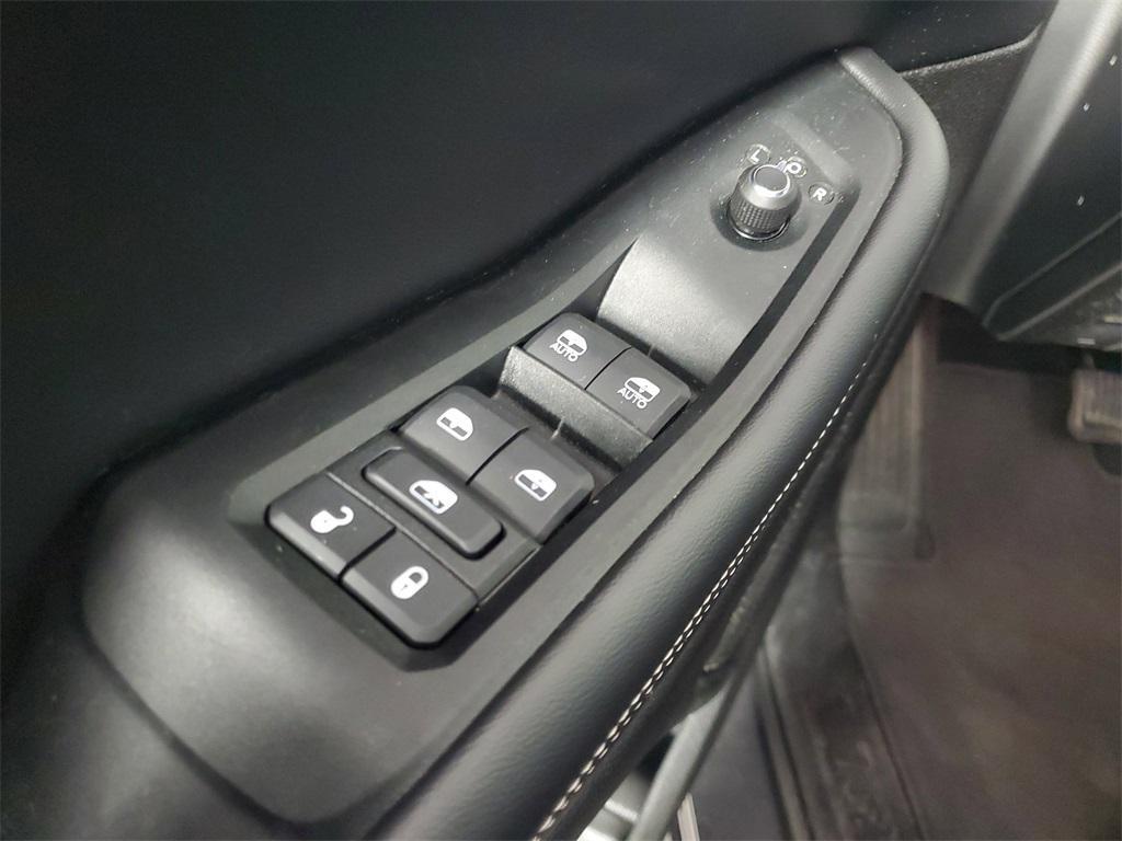 used 2025 Jeep Grand Cherokee L car, priced at $34,488