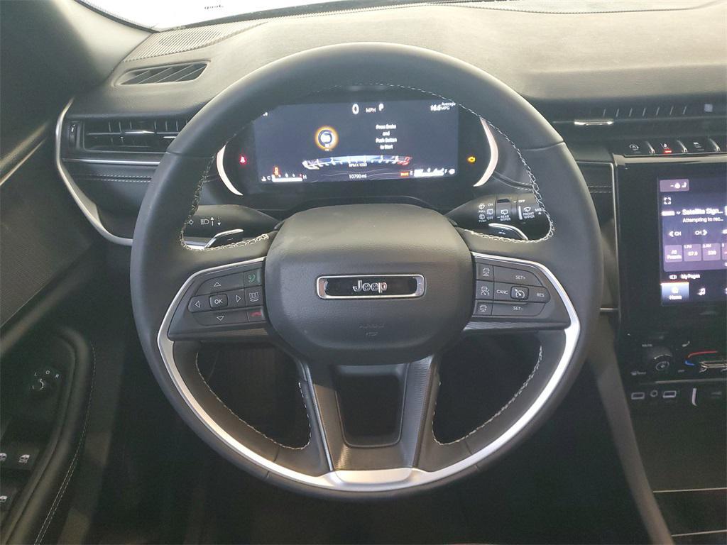 used 2025 Jeep Grand Cherokee L car, priced at $34,488