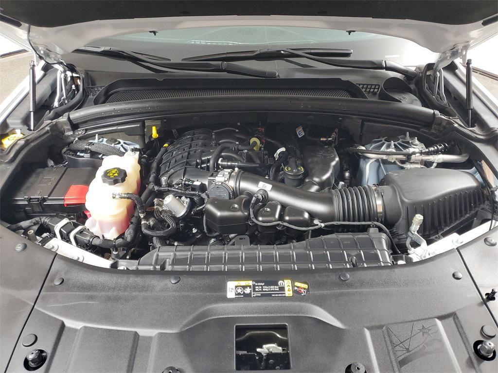 used 2025 Jeep Grand Cherokee car, priced at $35,988