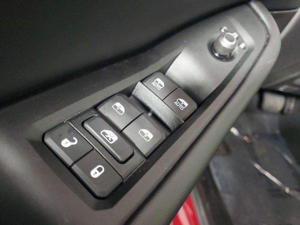 new 2026 Jeep Grand Cherokee L car, priced at $43,561