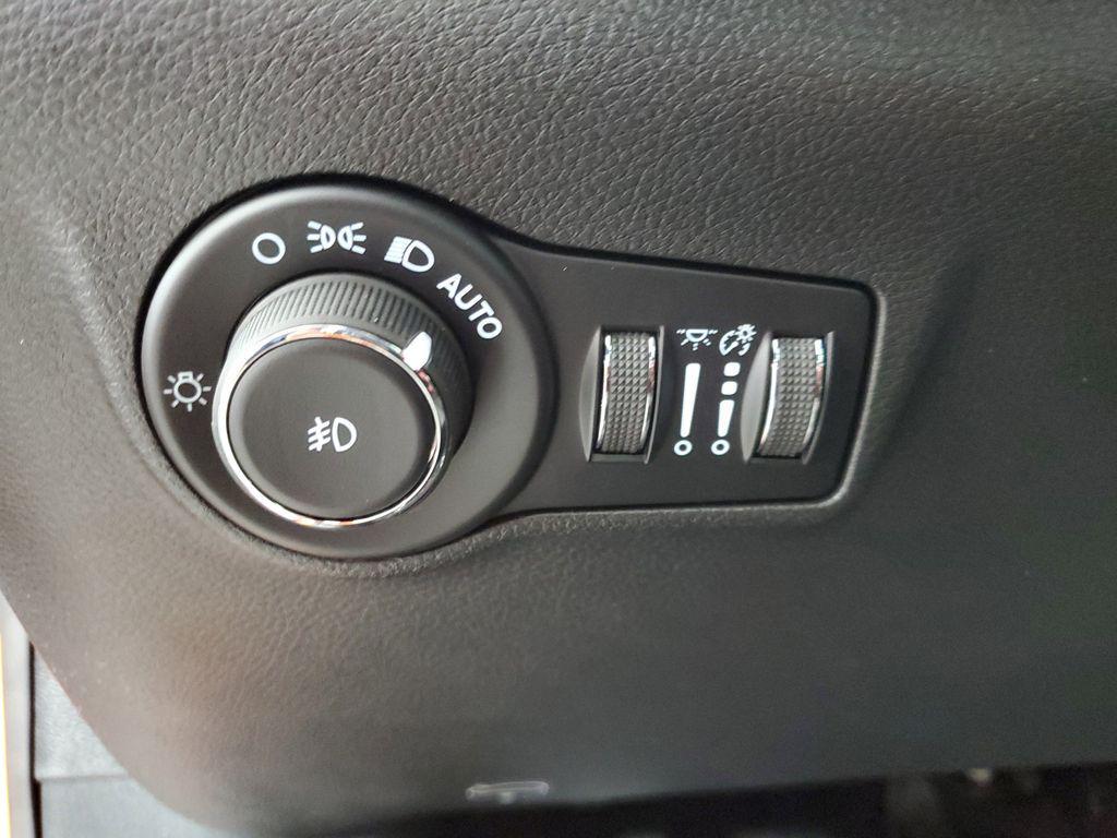 new 2026 Jeep Compass car, priced at $31,700