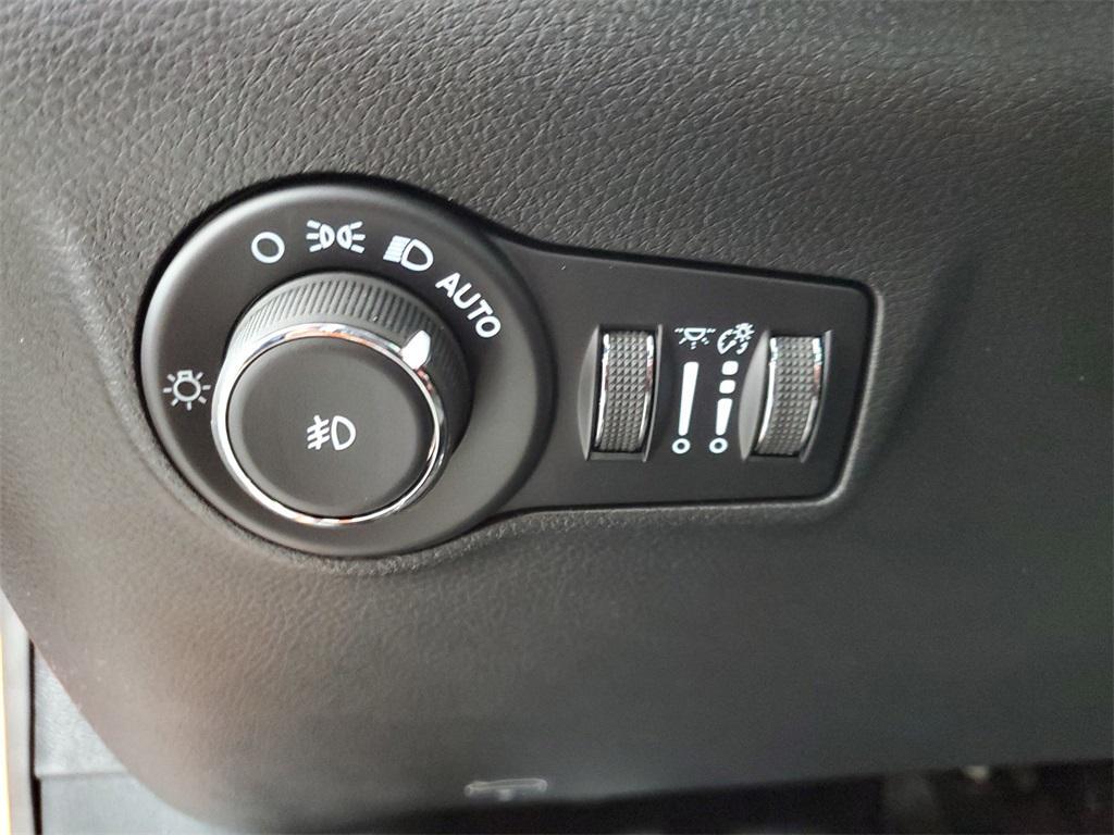 new 2026 Jeep Compass car, priced at $34,880