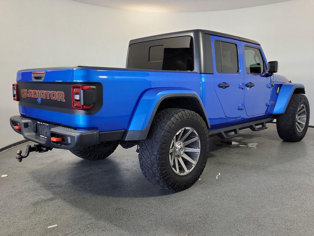 used 2021 Jeep Gladiator car, priced at $34,364