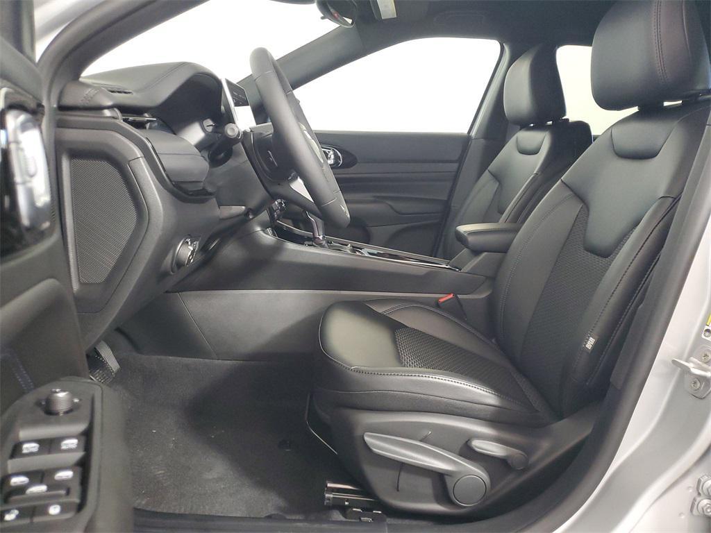 new 2026 Jeep Compass car, priced at $30,277