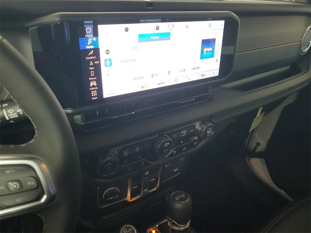 new 2026 Jeep Wrangler car, priced at $51,224