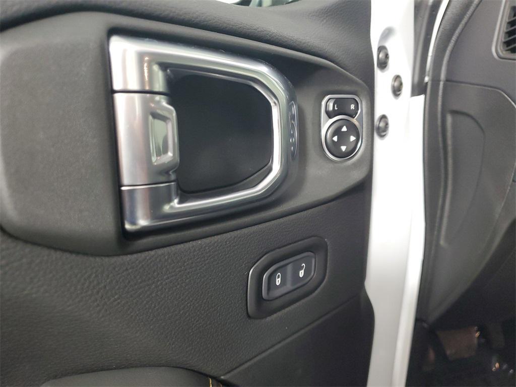 new 2026 Jeep Wrangler car, priced at $51,224