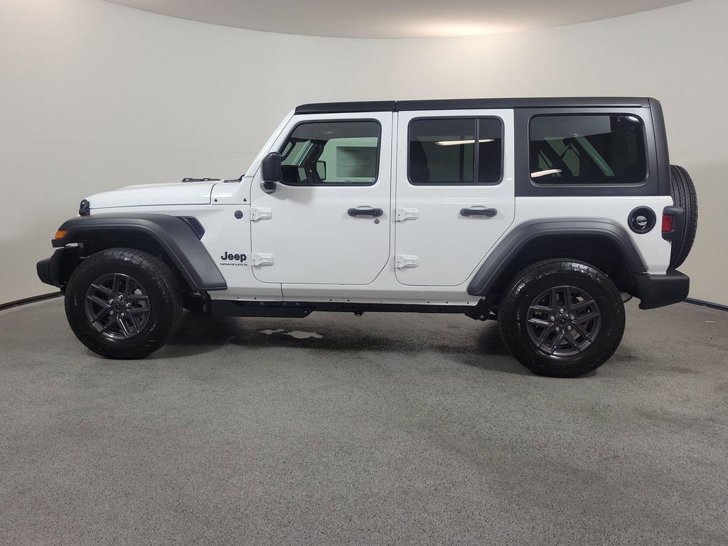 new 2026 Jeep Wrangler car, priced at $43,607